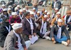 दलित भूमि पर कब्ज़े और गंगा प्रदूषण के खिलाफ सड़क पर उतरी आज़ाद अधिकार सेना