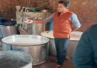 गंदगी में बना पनीर नष्ट, खाद्य विभाग की सख्त कार्रवाई