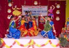 राधा-कृष्ण रूप सज्जा में नन्हे कलाकारों ने मोहा मन