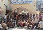 26 हजार मानदेय समेत सात मांगों पर अड़ीं आशा कार्यकर्ता