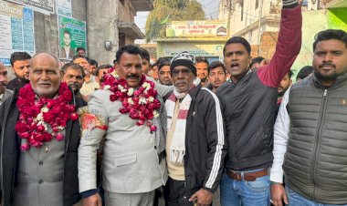 करबला के मुकद्दस सफर पर रवाना हुआ जायरीनों का जत्था