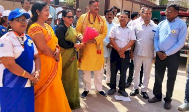 मथुरा में स्कूल चलो अभियान का भव्य शुभारंभ