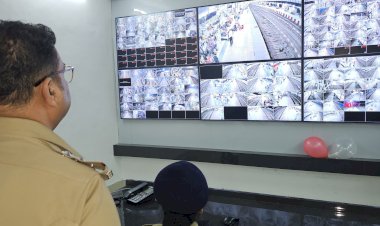 स्टेशनों पर बढ़ी सुरक्षा की निगरानी