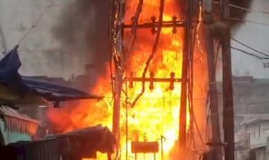बहेड़ी: कूड़े के ढेर से ट्रांसफार्मरों में लगी भीषण आग, 4 जलकर खाक