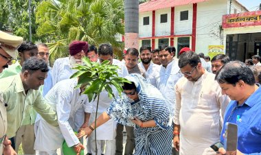 बहेड़ी: ब्लॉक परिसर में भव्य 'जन कल्याण शिविर