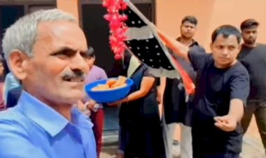 मुहर्रम का कदीमी जुलूस बना एकता की मिसाल