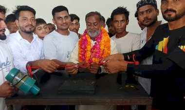 आर्म रेसलिंग प्रतियोगिता में पहुंचे राम बहादुर लोधी, विजेता खिलाड़ियों को किया सम्मानित