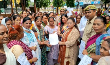 आशा कार्यकर्ताओं का प्रदर्शन, वेतन बढ़ाने और राज्य कर्मचारी का दर्जा देने की मांग