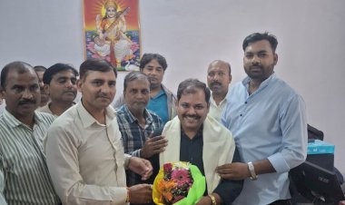 शिक्षक संघ ने नवागत बीईओ का किया आत्मीय स्वागत