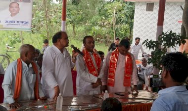 अजय राजपूत के आयोजन में उमड़ी भीड़, छत्रपाल गंगवार ने सराहा