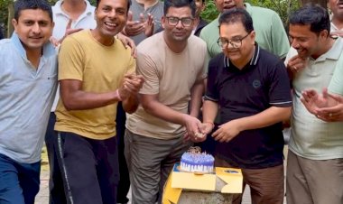 गांधी उद्यान में क्रिकेट के साथ दोस्ती का भी जश्न
