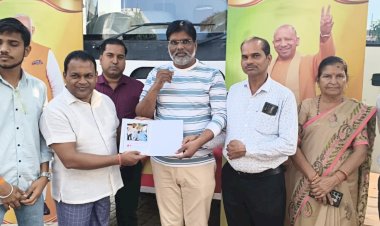 रक्तदान शिविर में 30 लोगों ने किया महादान