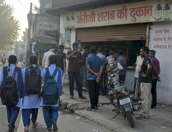 सुबह-सुबह खुल रहे मयखाने, बेटियों का रास्ता दुश्वार