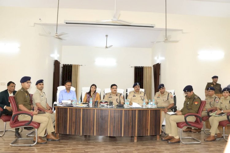 सौहार्द और सुरक्षा के संगम से रोशन होंगे त्योहार: एडीजी रमित शर्मा