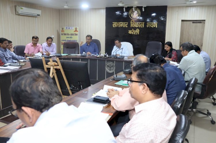 मानक के अनुरूप वसूली व राजस्व एवं फौजदारी मामलों का निस्तारण हो: जिलाधिकारी