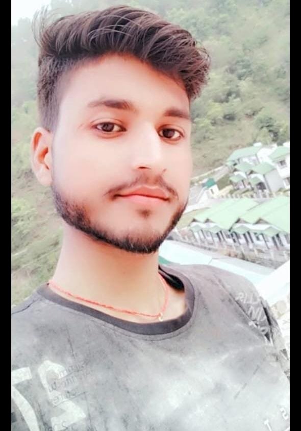 संदिग्ध हालात में युवक ने फांसी लगाकर की आत्महत्या, जाने मामला