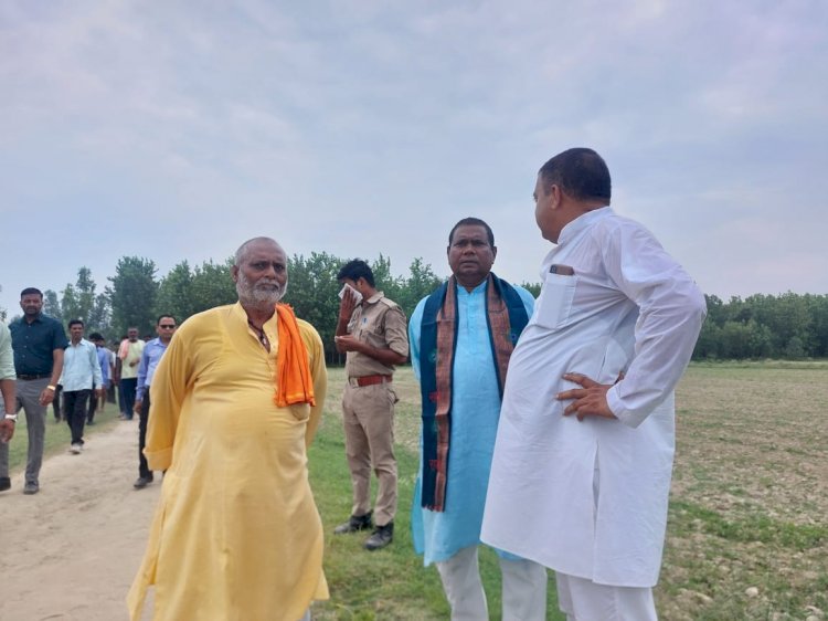 हरिद्वार मनसा देवी में भगदड़ से गई मासूम की जान, गांव पहुंचा शव, नम आंखों से किया अंतिम संस्कार