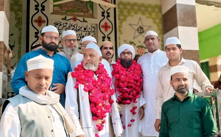 सेंथल से तीन लोग उमराह के लिए रवाना