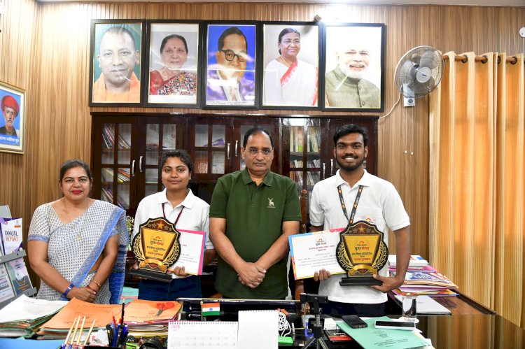 रुहेलखंड विश्वविद्यालय के छात्रों का राष्ट्रीय युवा संसद में शानदार प्रदर्शन, कुलपति ने किया सम्मानित