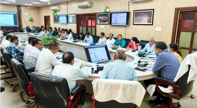 झोलाछाप डॉक्टरों पर सख्ती के निर्देश