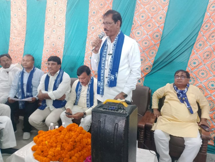 नवाबगंज: बसपा के पूर्व सांसद मुनकाद अली का जोरदार स्वागत, कार्यकर्ताओं को दिया जीत का मंत्र