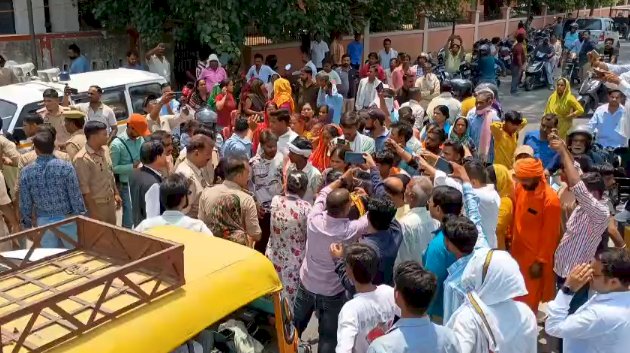 बरेली में फूटा गुस्सा: अर्जुन मौर्य के हत्यारों की गिरफ्तारी के लिए सड़क पर उतरा परिवार