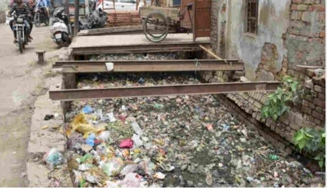 मानसून से पहले अधूरी पड़ी नालों की सफाई