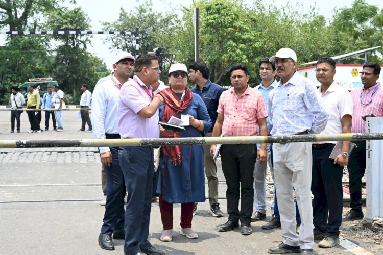 पूर्वोत्तर रेलवे के महाप्रबंधक ने बरेली में किया संरक्षा निरीक्षण, अमृत भारत स्टेशन योजना की समीक्षा