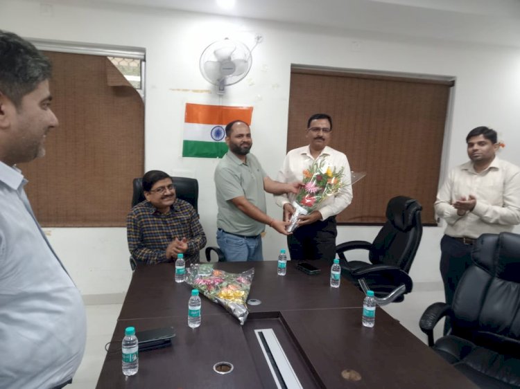 भरोसे की रोशनी लेकर आए ज्ञानेंद्र सिंह