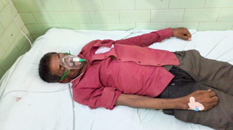 सांड के हमले में किसान घायल