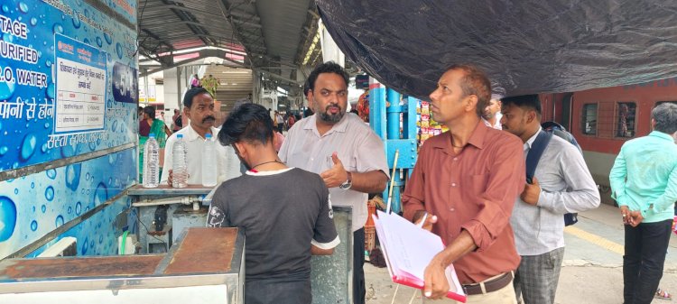 बरेली जंक्शन पर पानी और खानपान की गुणवत्ता जांची