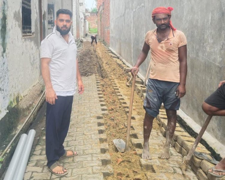 देवरनियां में सुध पेयजल से वंचित आबादी को जल्द मिलेगा पानी।